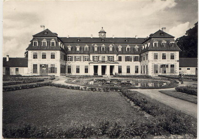 zámek kolem roku 1950